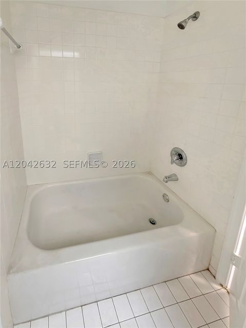 Tiny photo for 707 SE 22nd Dr, Homestead, FL 33033 (MLS # A12042632)