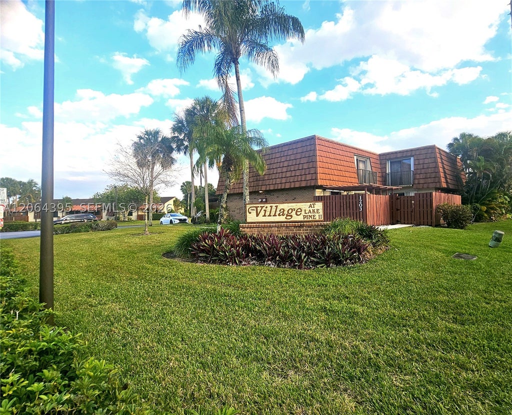 Photo of 1201 SW 120th Way, Davie, FL 33325 (MLS # A12064395)