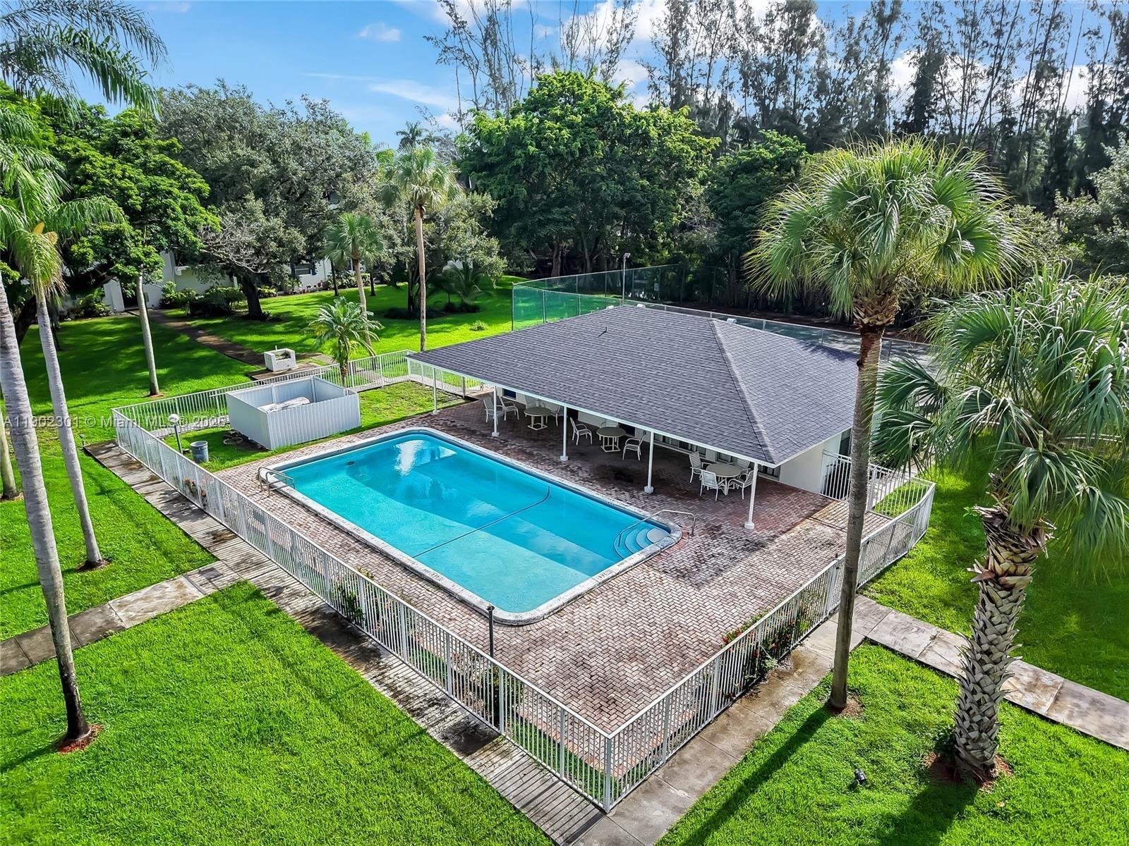 ETON COUNTRYSIDE I CONDO - Residential Lease