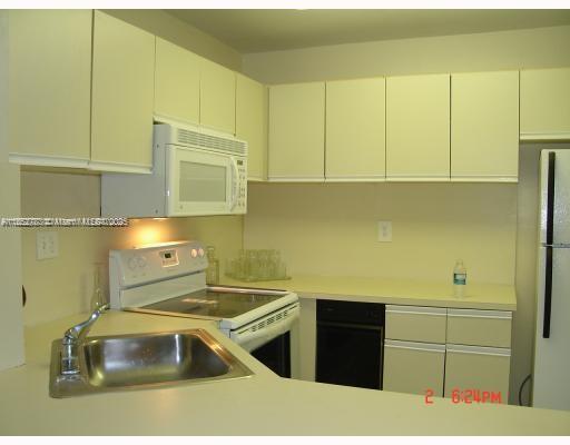 DADELAND COVE SEC 2 - Residential