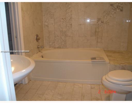 DADELAND COVE SEC 2 - Residential