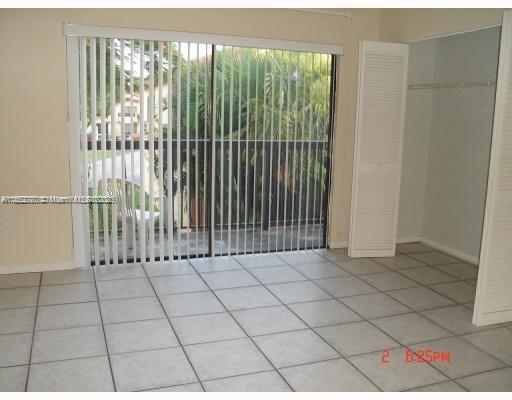 DADELAND COVE SEC 2 - Residential