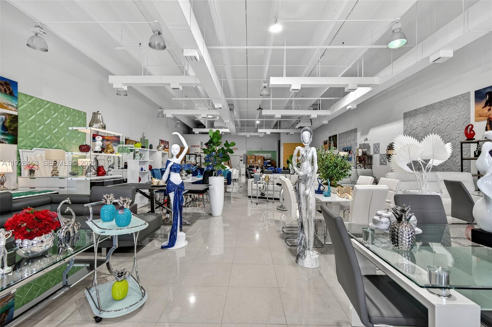 Furniture Store For Sale in the Tamiami Area