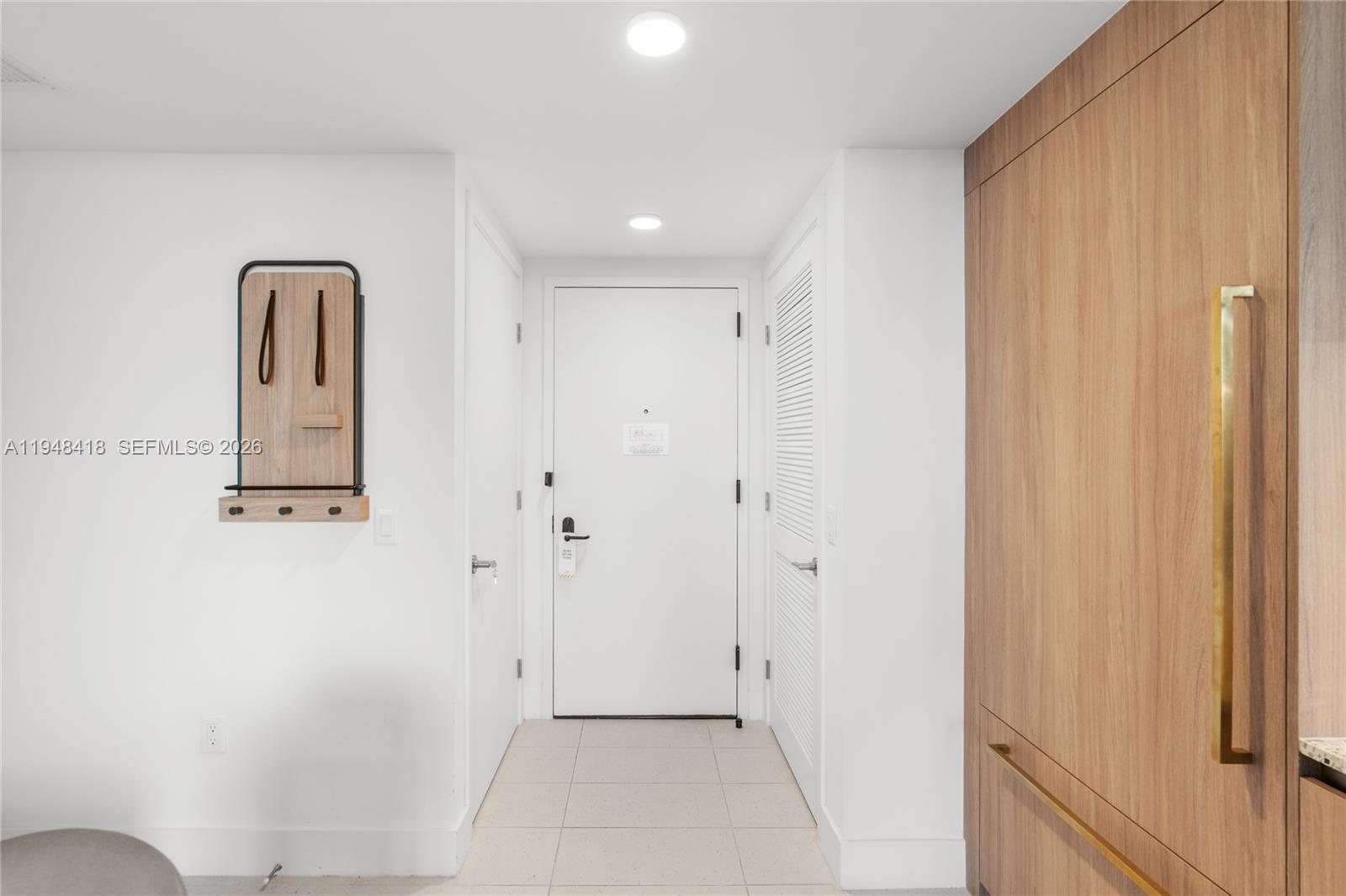 GALE CONDO HOTEL AND RESID - Residential