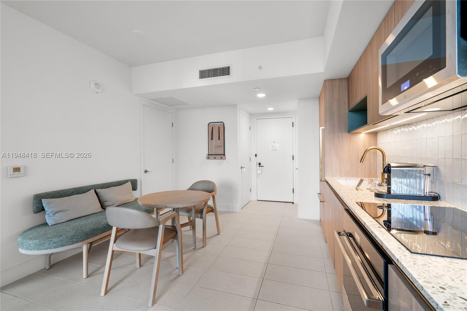 GALE CONDO HOTEL AND RESID - Residential