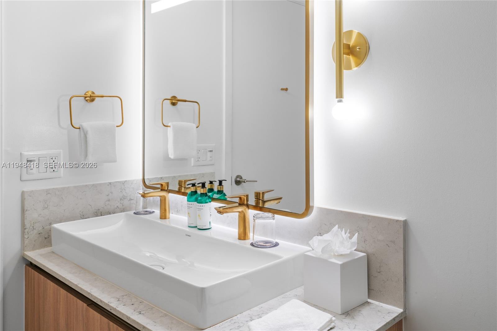 GALE CONDO HOTEL AND RESID - Residential