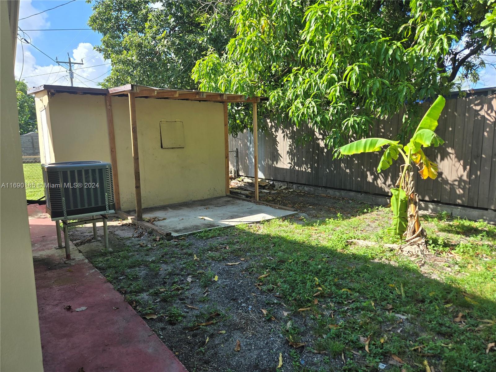 HIALEAH 13TH ADDN AMD PL - Residential