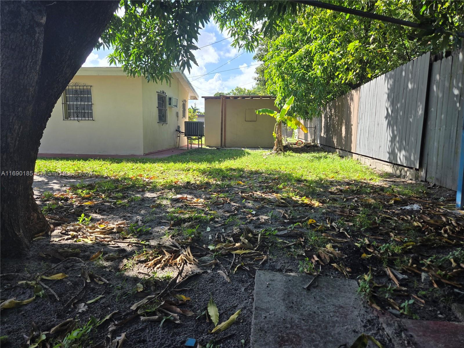 HIALEAH 13TH ADDN AMD PL - Residential