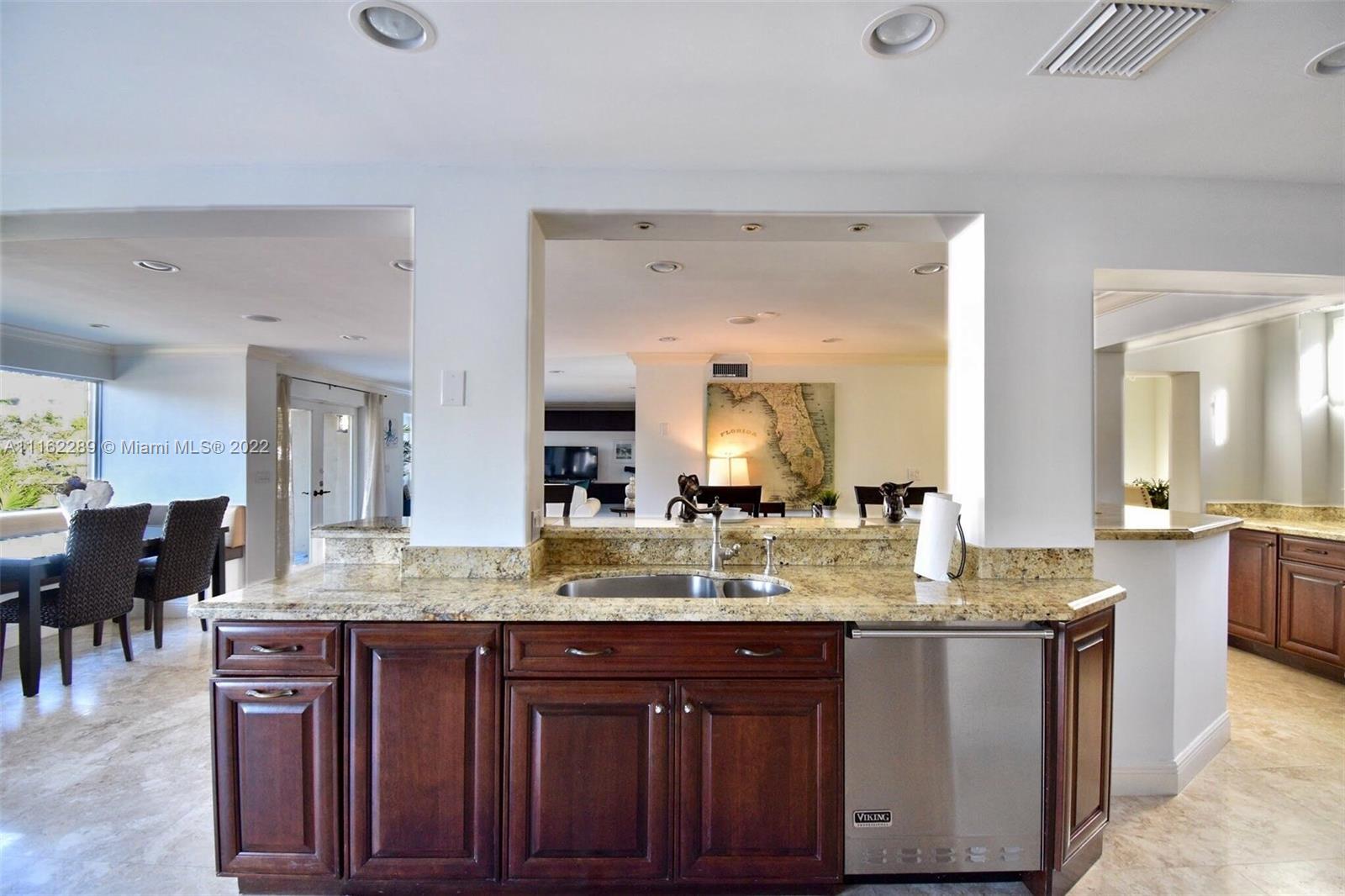 EASTERN SHORES - Residential