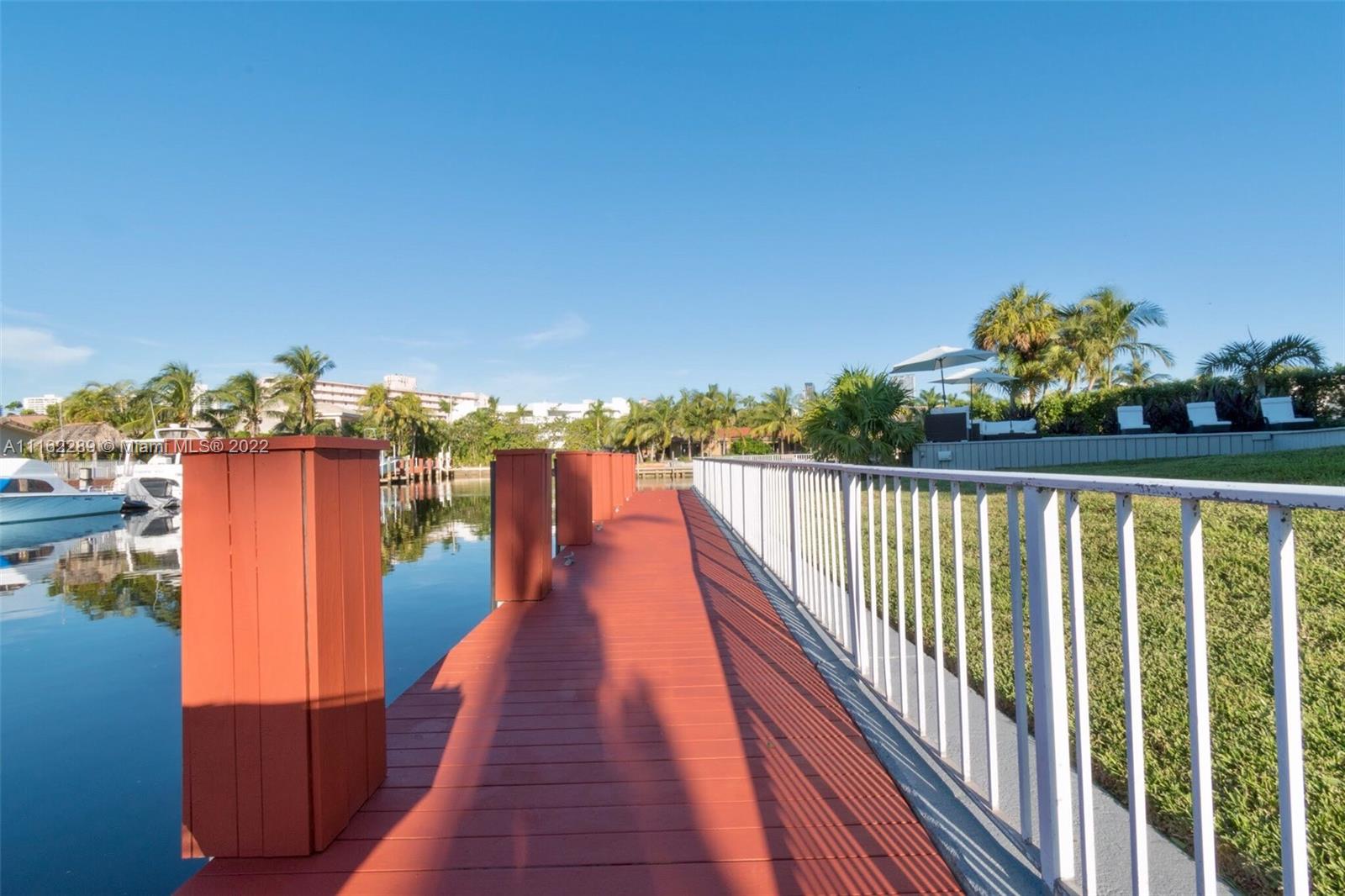 EASTERN SHORES - Residential