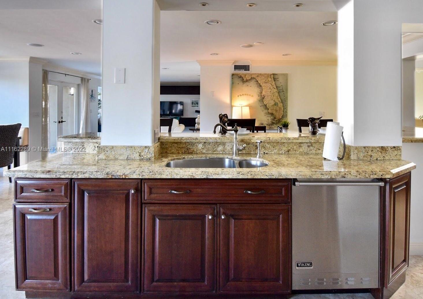 EASTERN SHORES - Residential