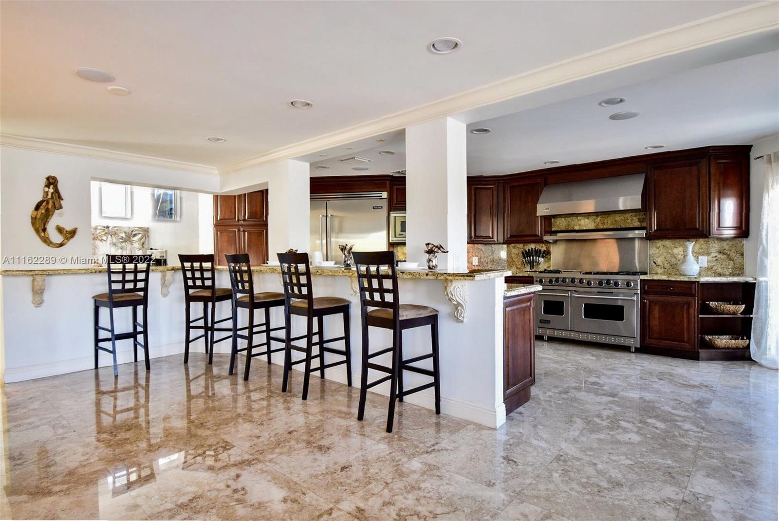 EASTERN SHORES - Residential