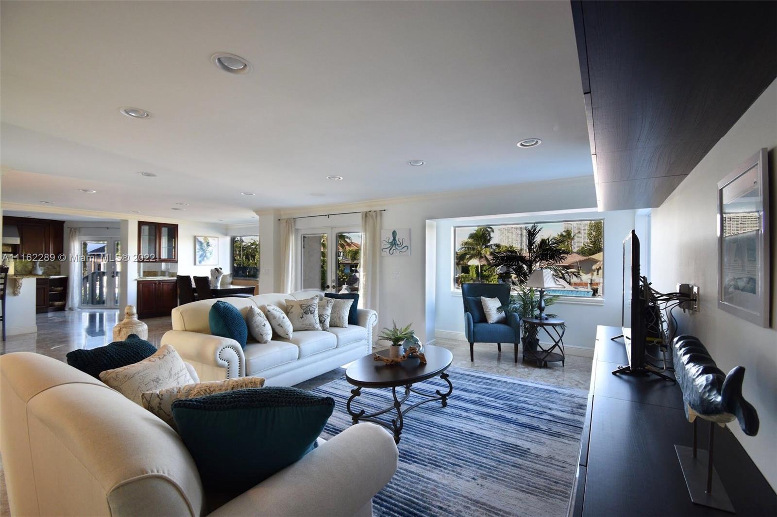 EASTERN SHORES - Residential
