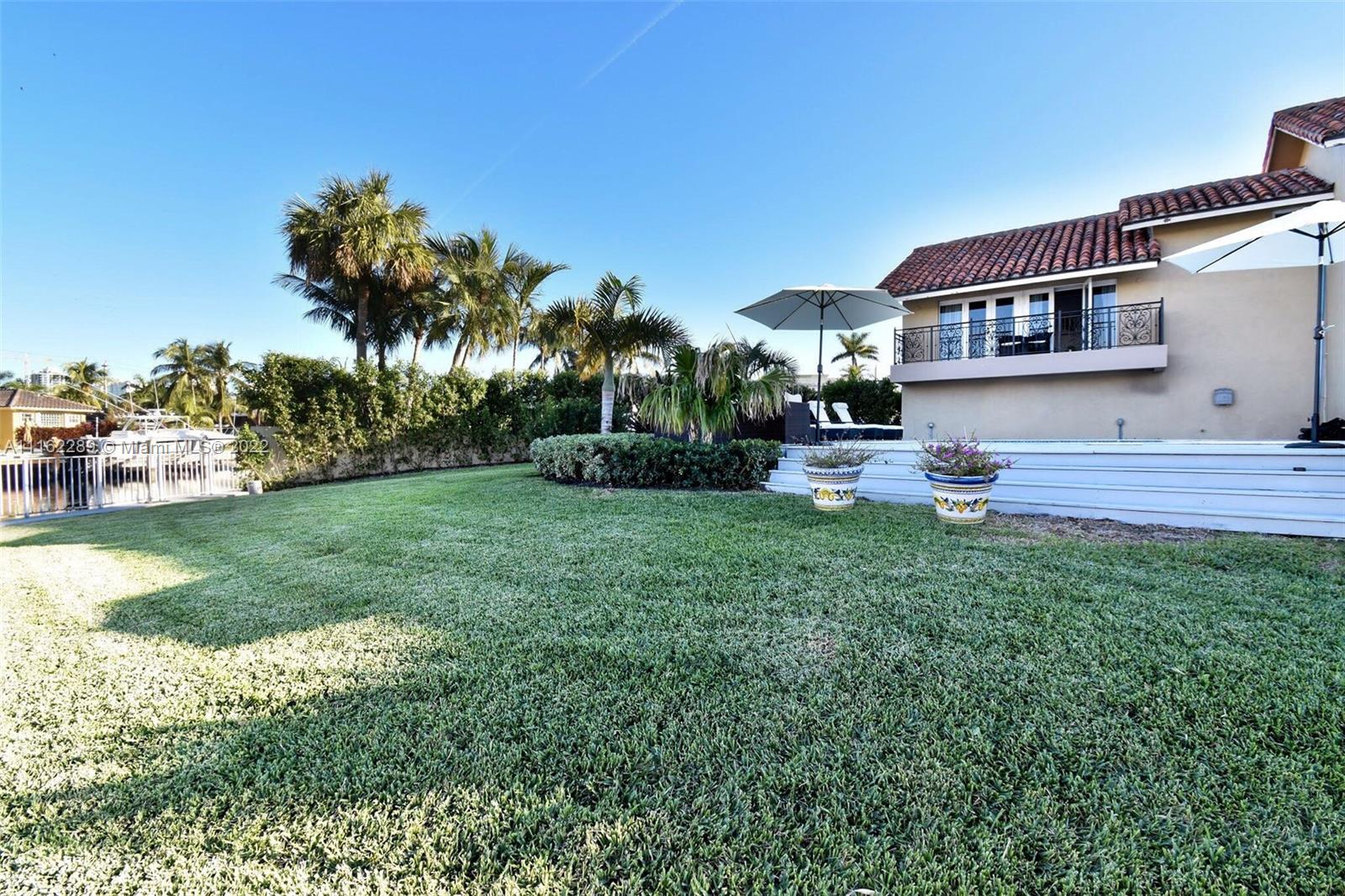 EASTERN SHORES - Residential