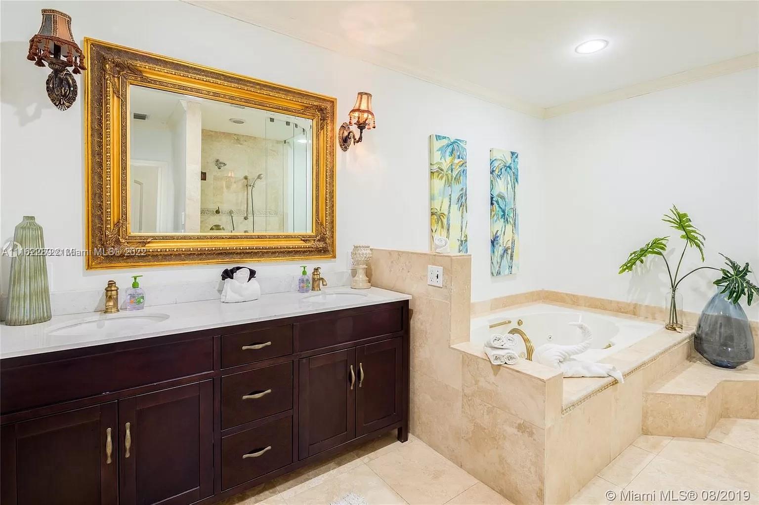 EASTERN SHORES - Residential