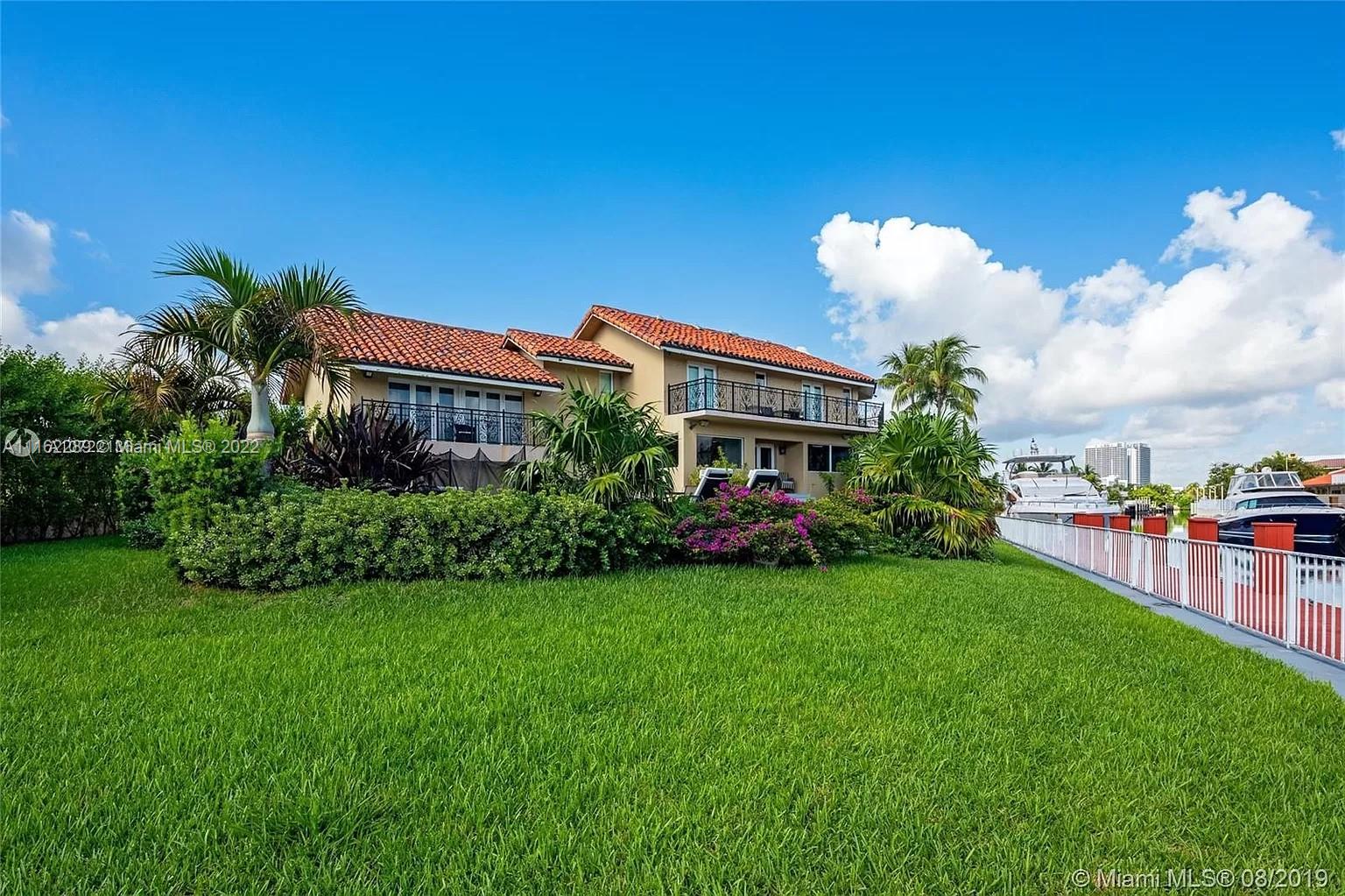 EASTERN SHORES - Residential