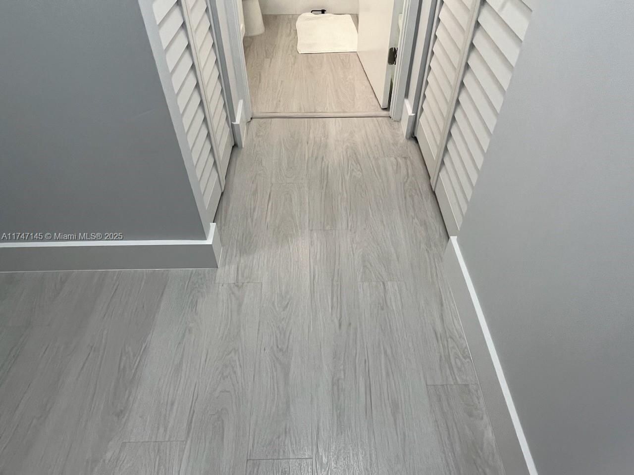 20355 NE 34 CT 2429