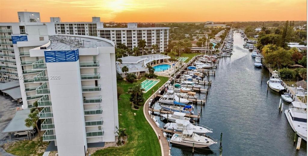 Photo of 2731 NE 14th St Causeway #335, Pompano Beach, FL 33062 (MLS # A11983655)