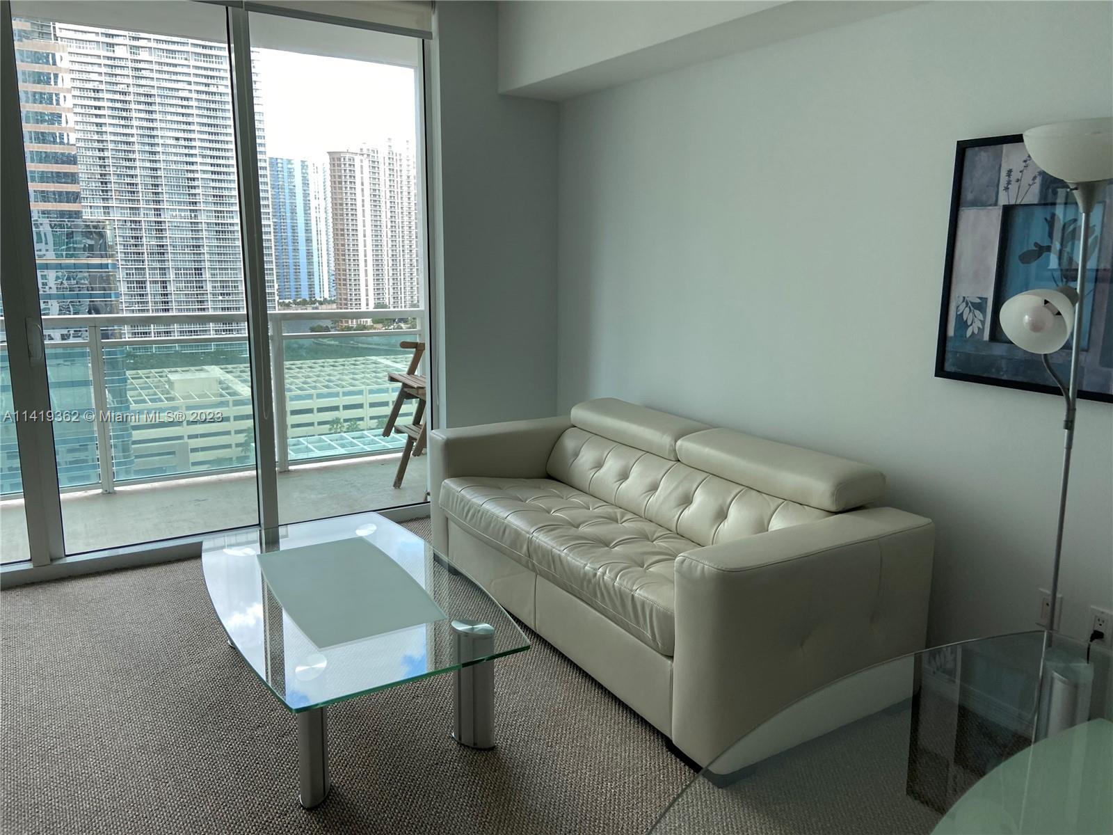 Photo 2 of 7 of 950 Brickell Bay Dr 1908 condo