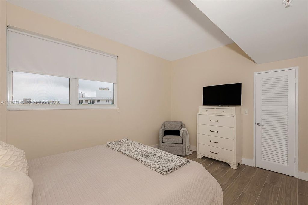 Photo of 3001 S Ocean Dr #1639, Hollywood, FL 33019 (MLS # A11952160)