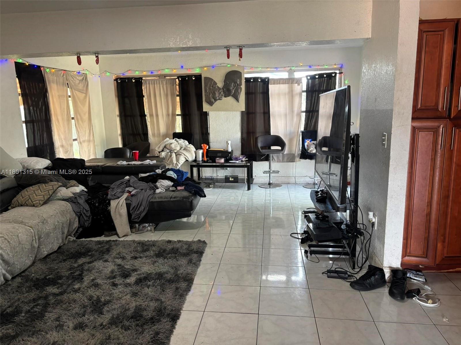 MIRAMAR SEC 8 - Residential