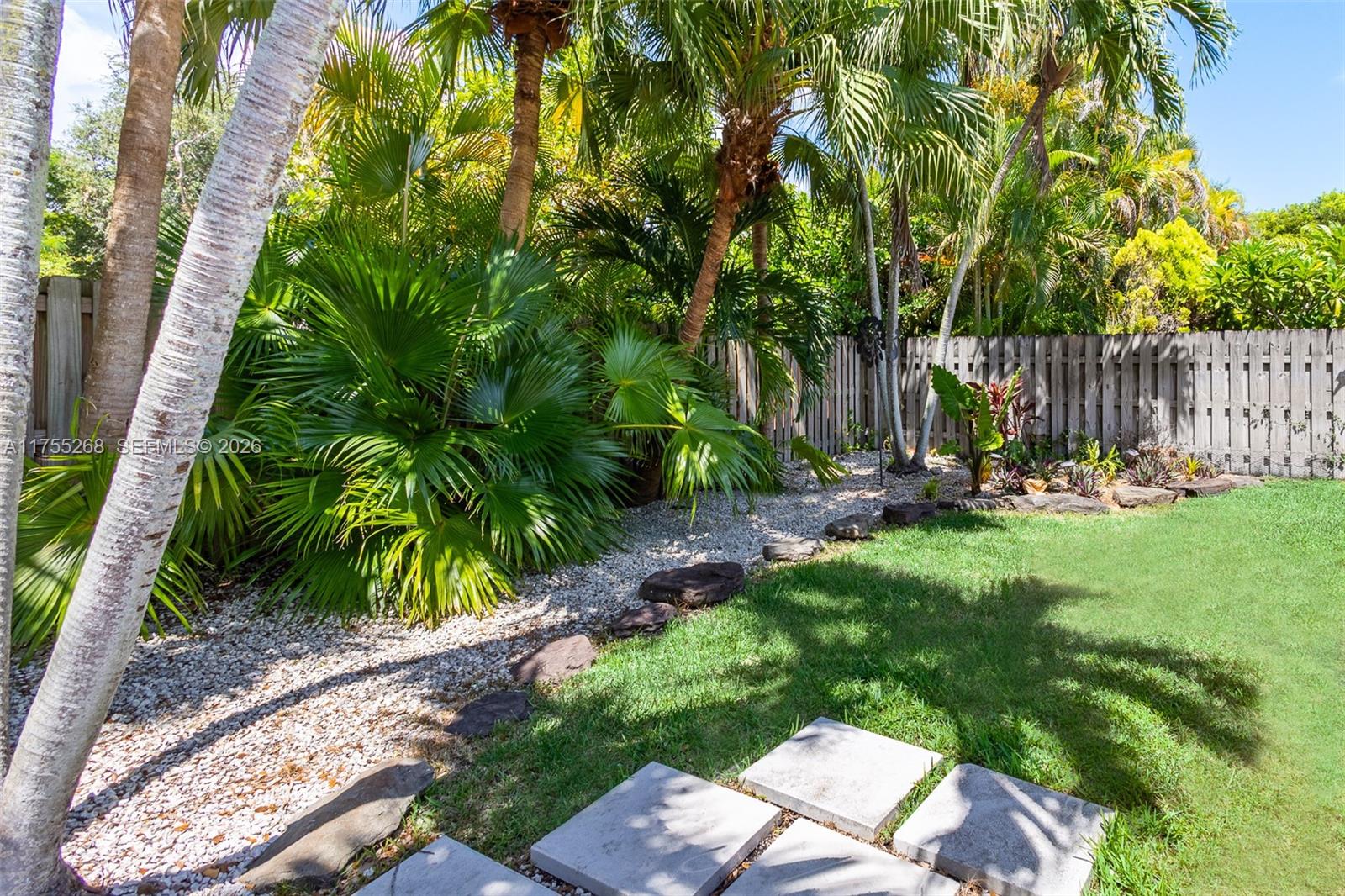 LIVE OAK ESTATES - Residential