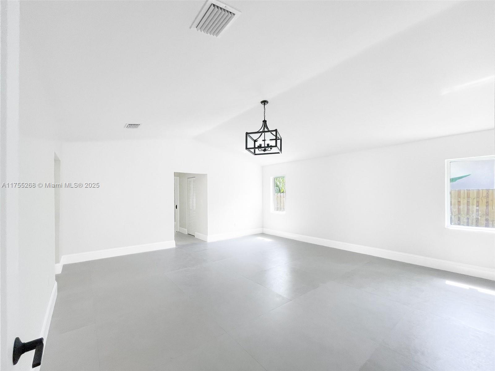 LIVE OAK ESTATES - Residential