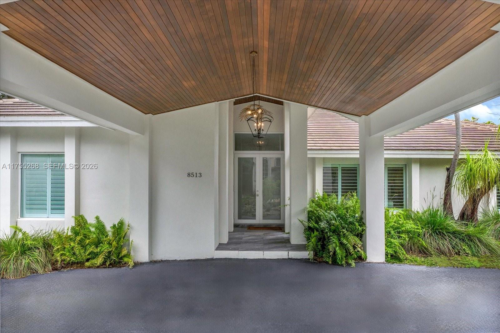 LIVE OAK ESTATES - Residential
