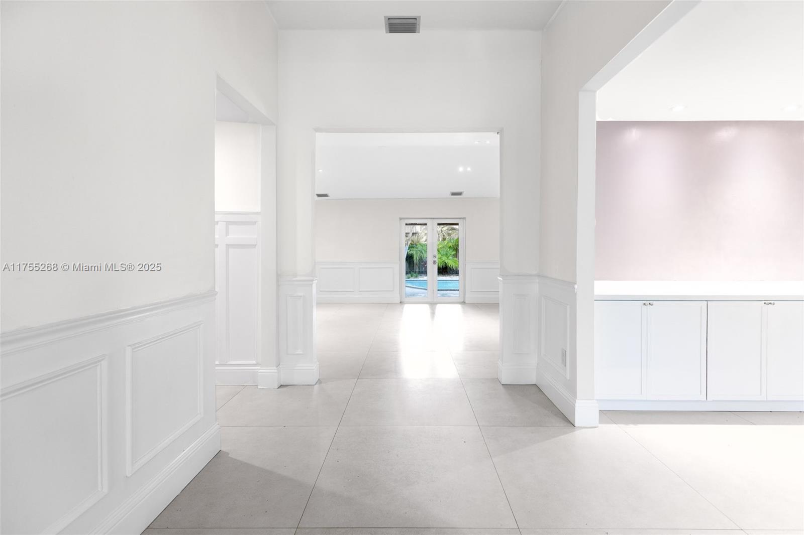 LIVE OAK ESTATES - Residential