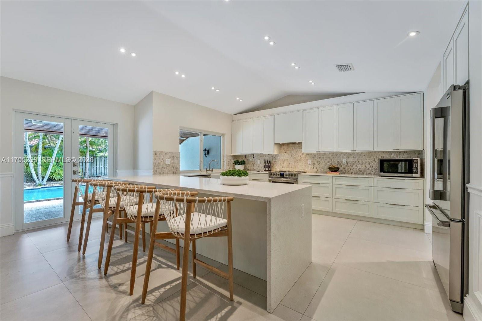 LIVE OAK ESTATES - Residential