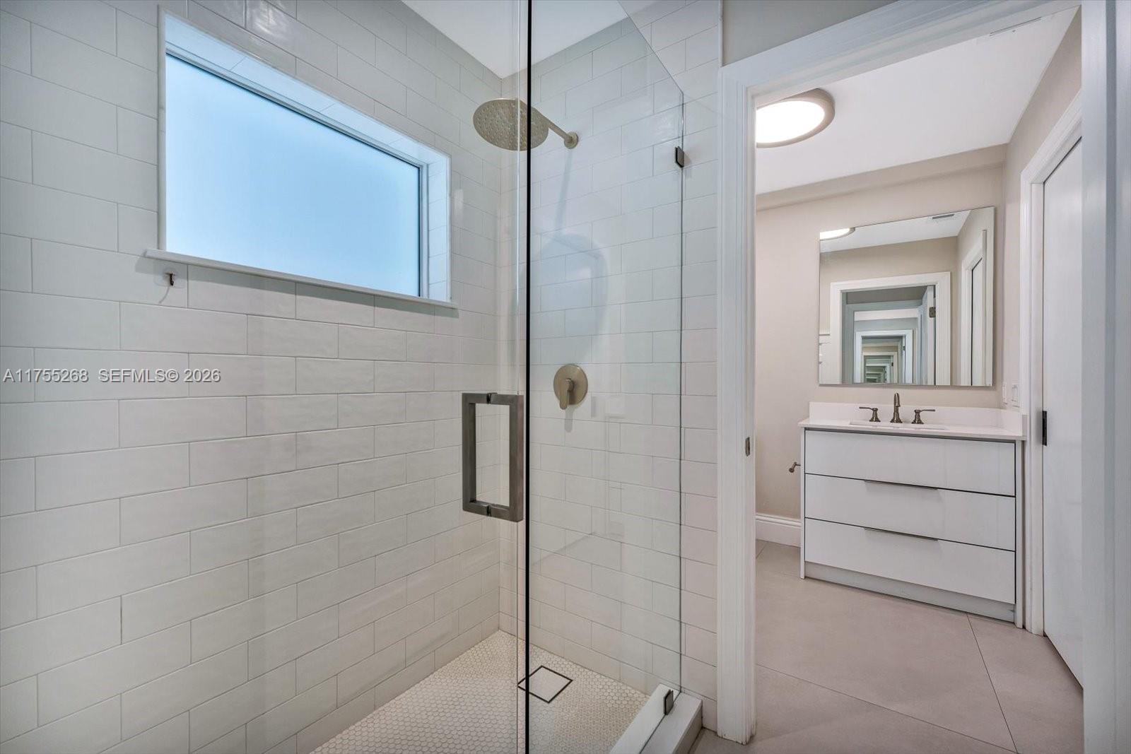 LIVE OAK ESTATES - Residential