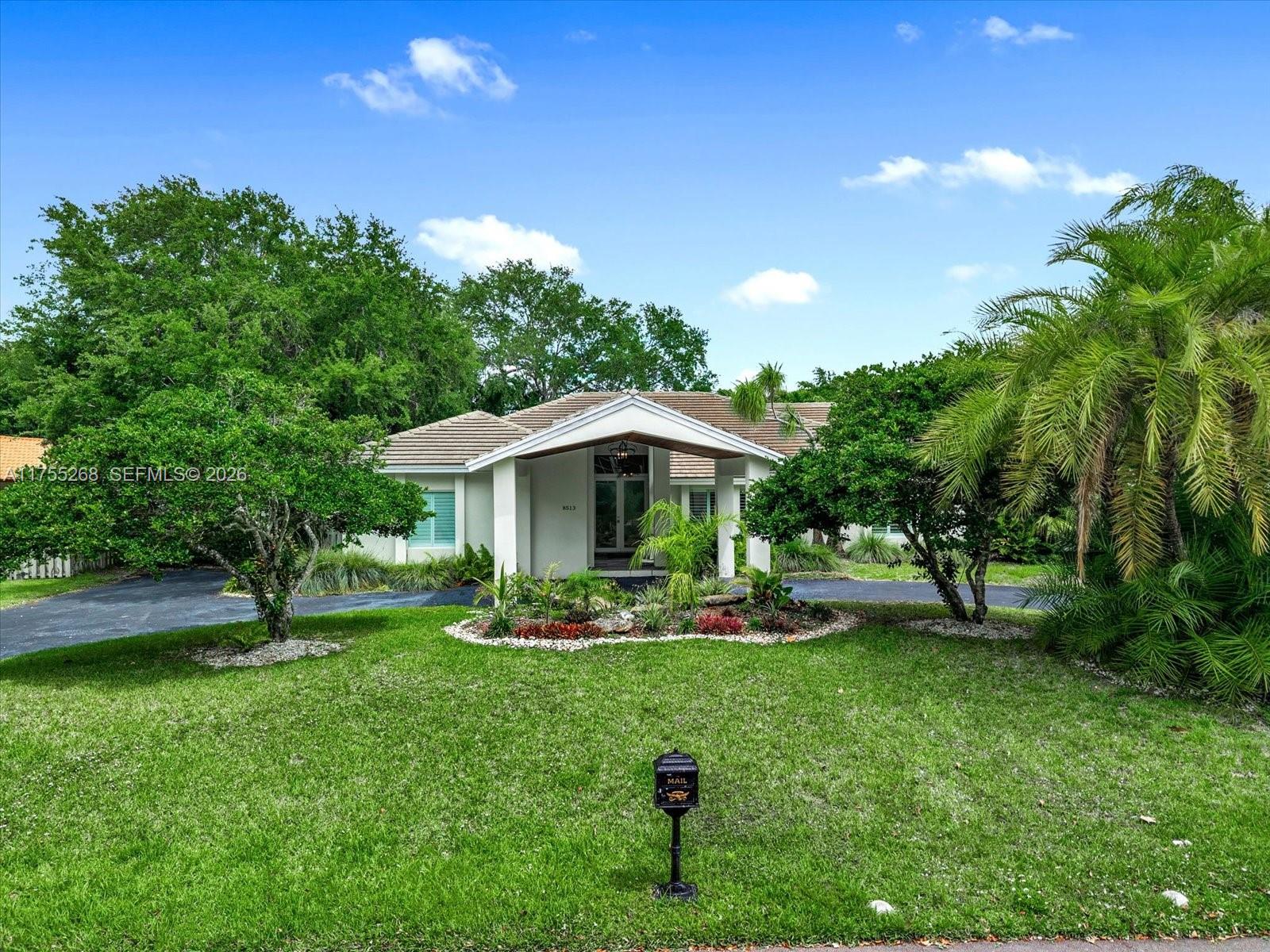 LIVE OAK ESTATES - Residential