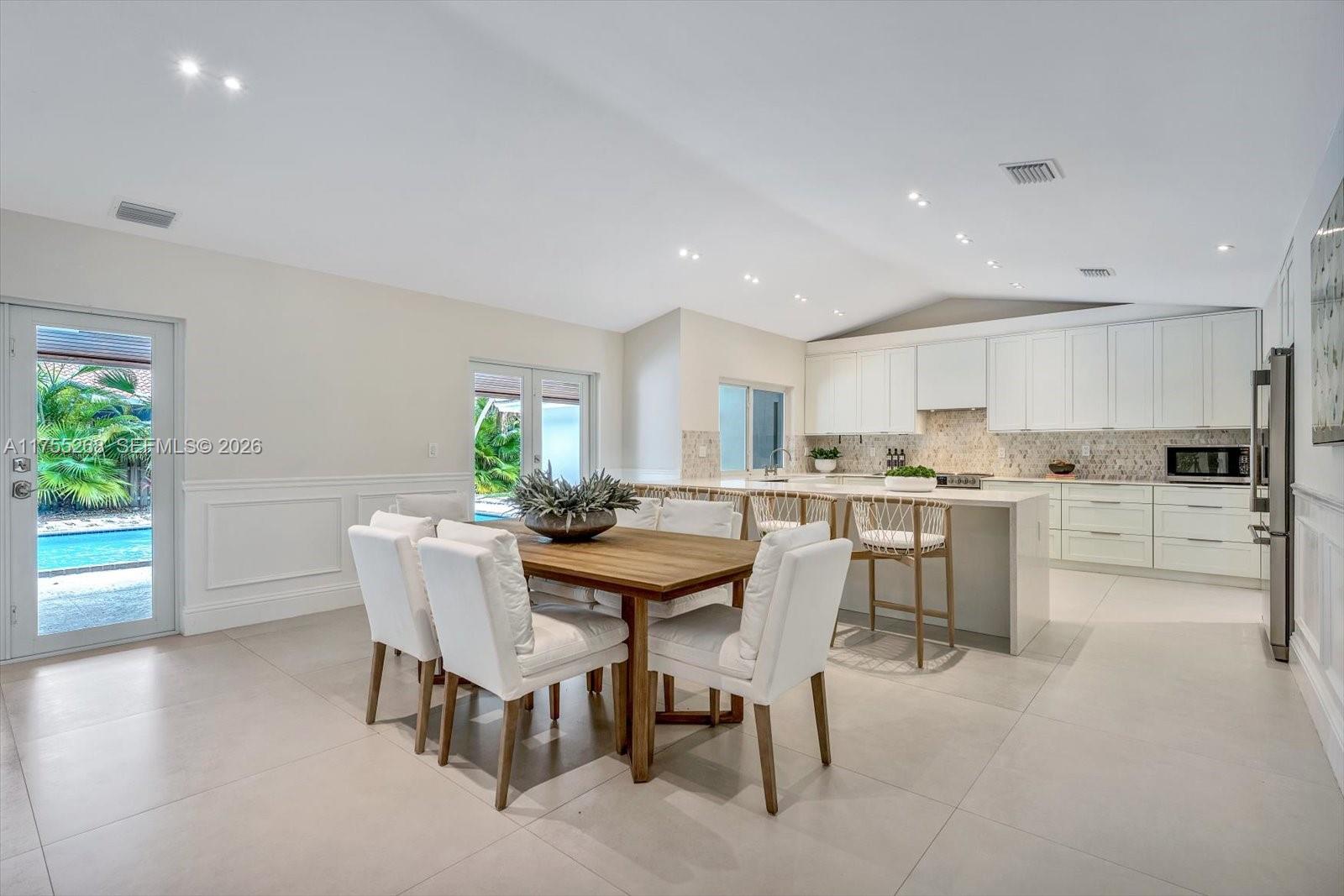 LIVE OAK ESTATES - Residential