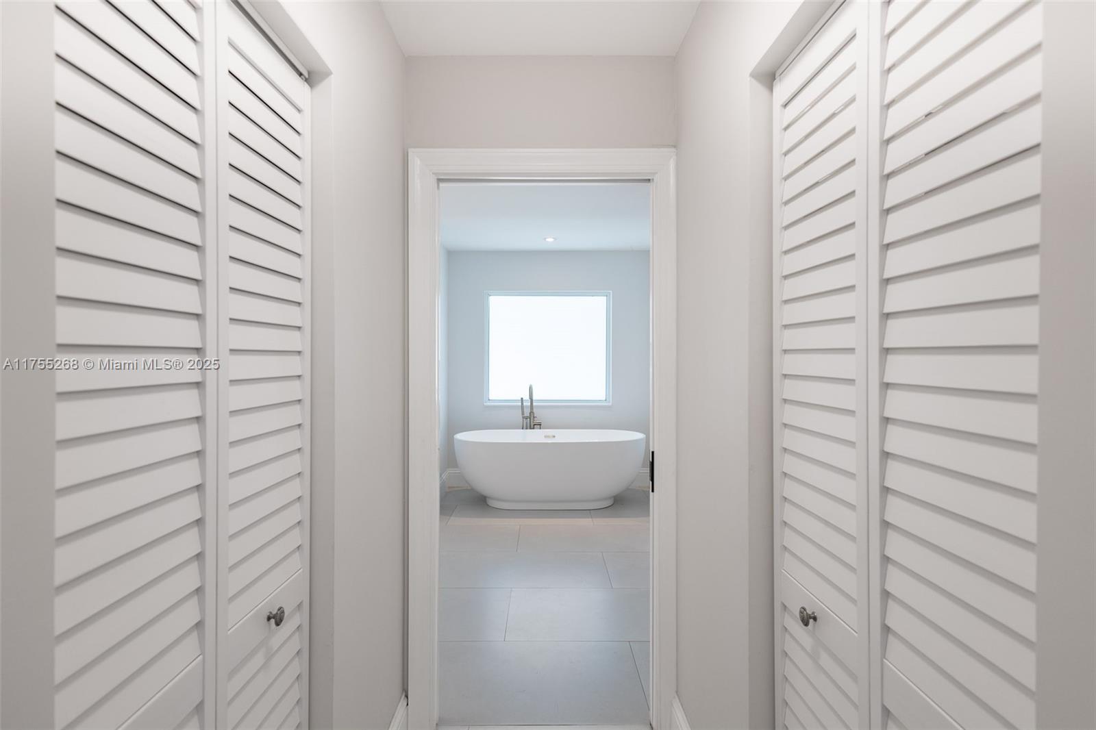 LIVE OAK ESTATES - Residential