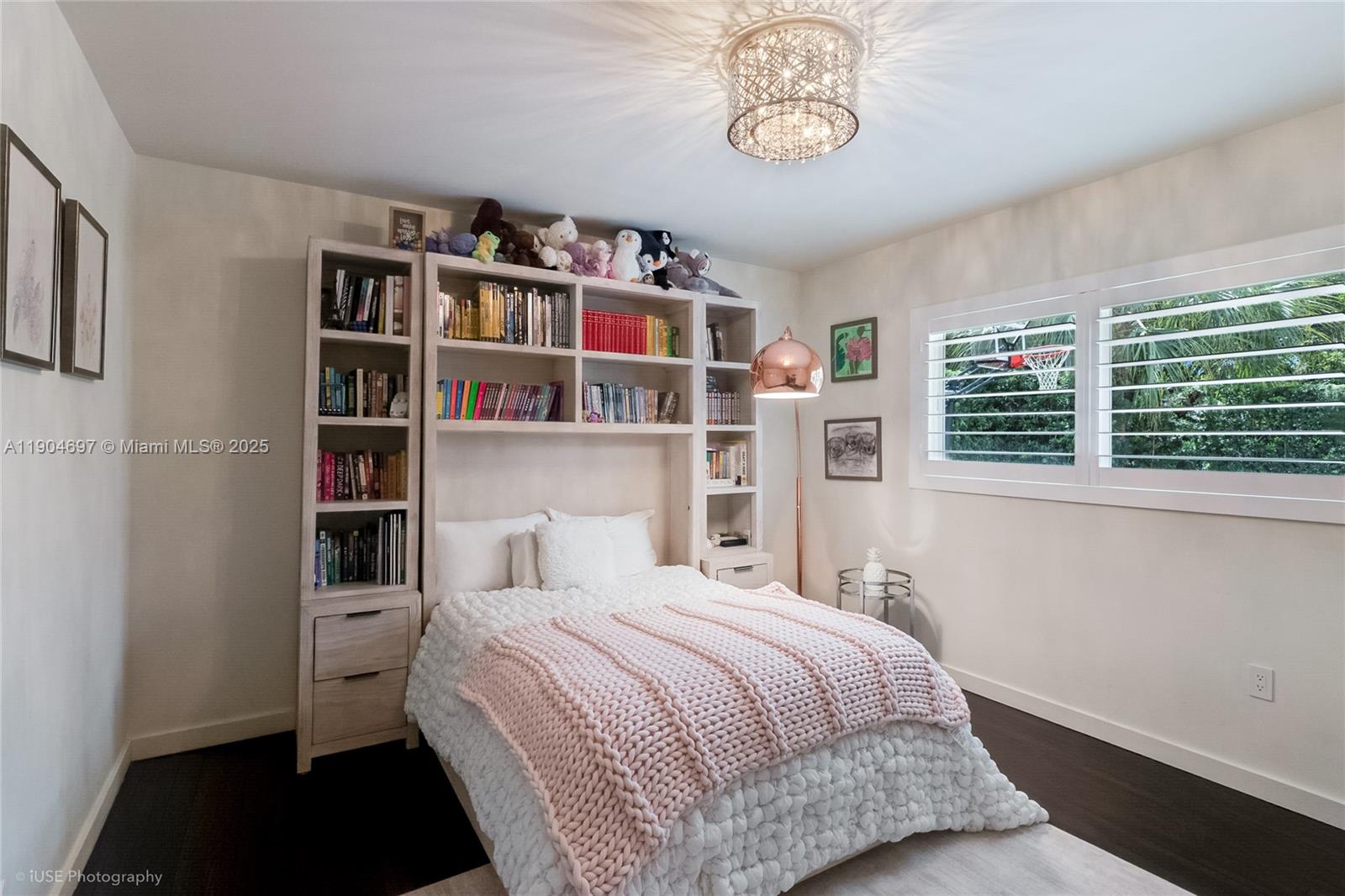 CORAL GABLES RIVIERA SEC - Residential Lease