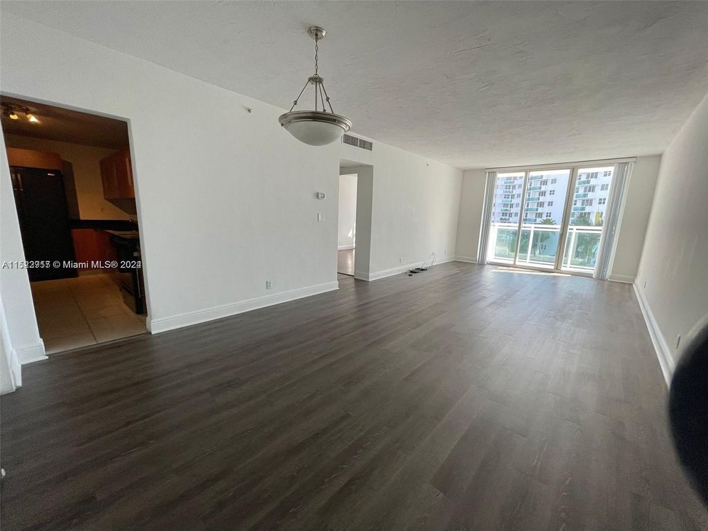 Photo of 3000 S Ocean Dr #406, Hollywood, FL 33019 (MLS # A11522917)