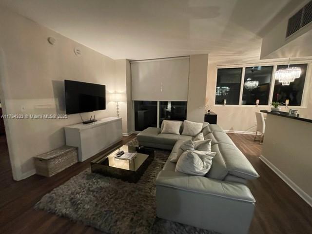 VIZCAYNE SOUTH CONDO - Residential