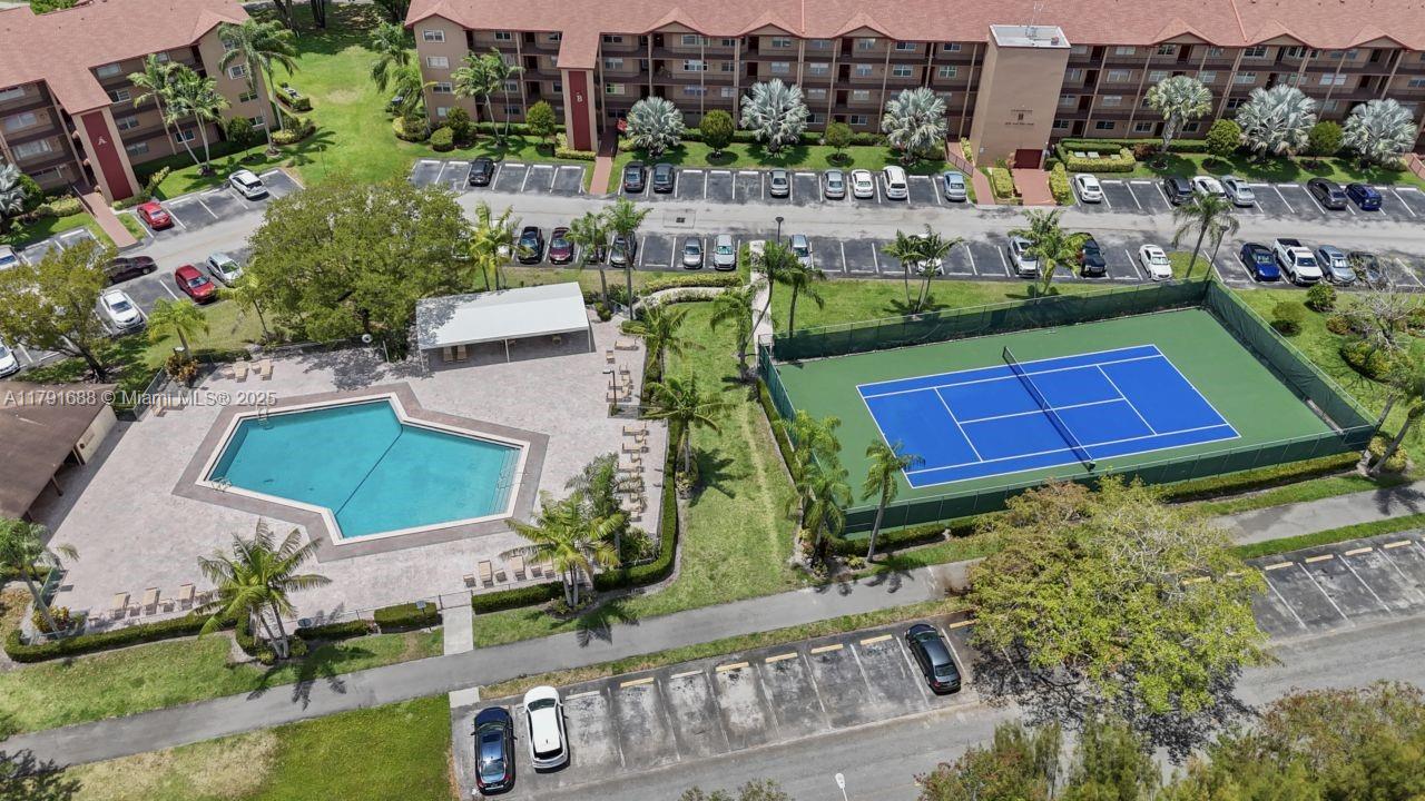 LANCASTER AT CENTURY VILL - Residential