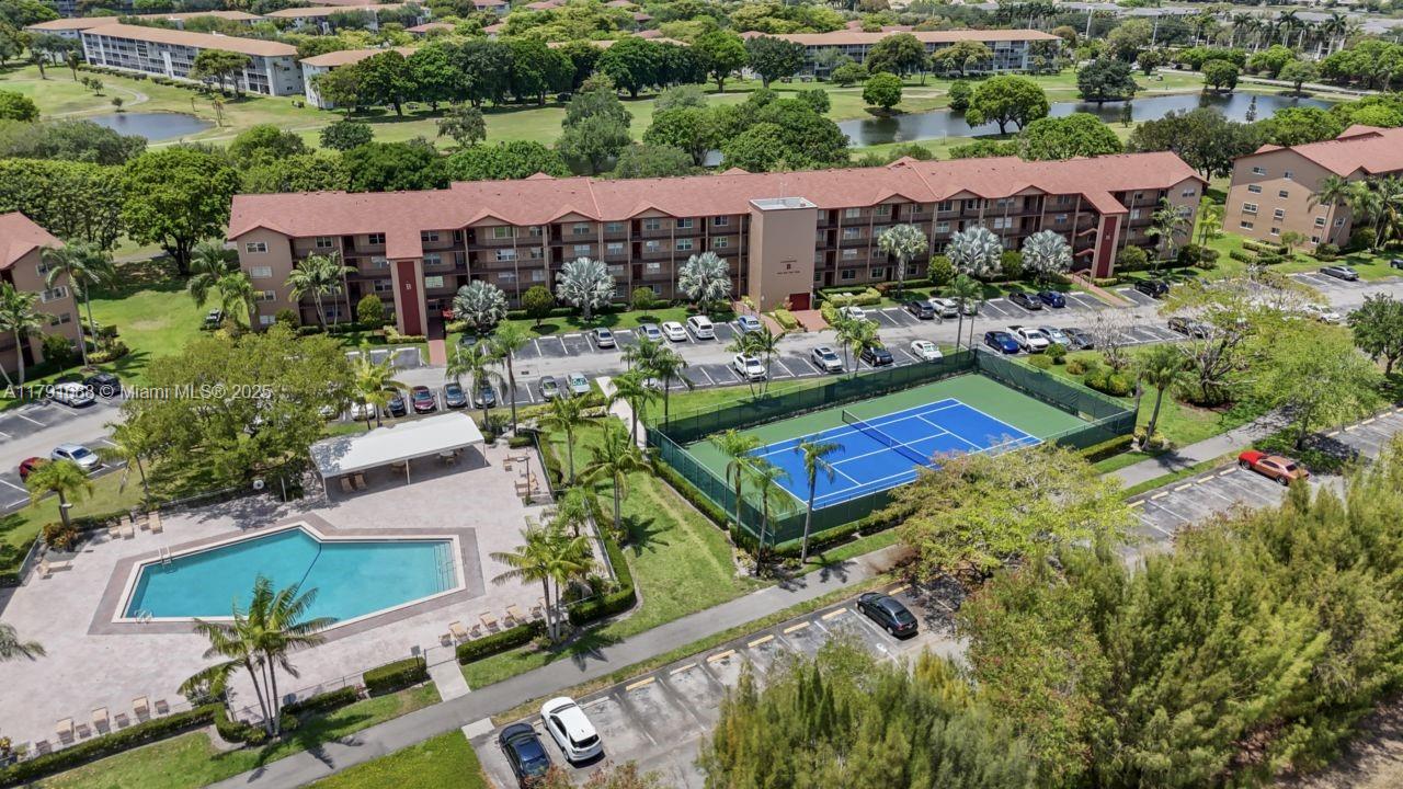 LANCASTER AT CENTURY VILL - Residential