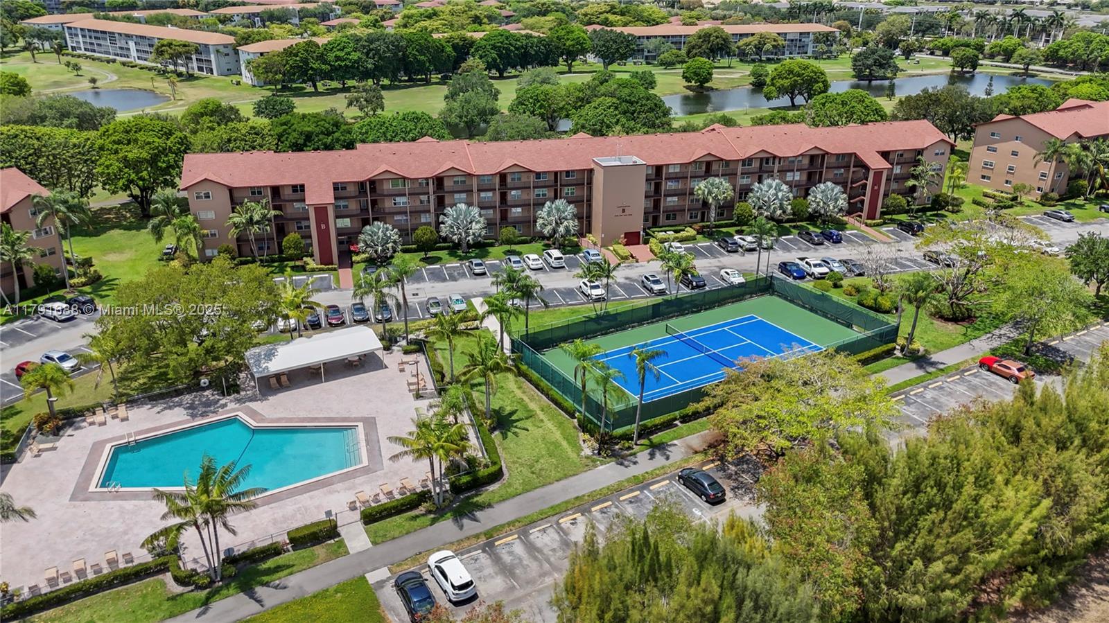 LANCASTER AT CENTURY VILL - Residential