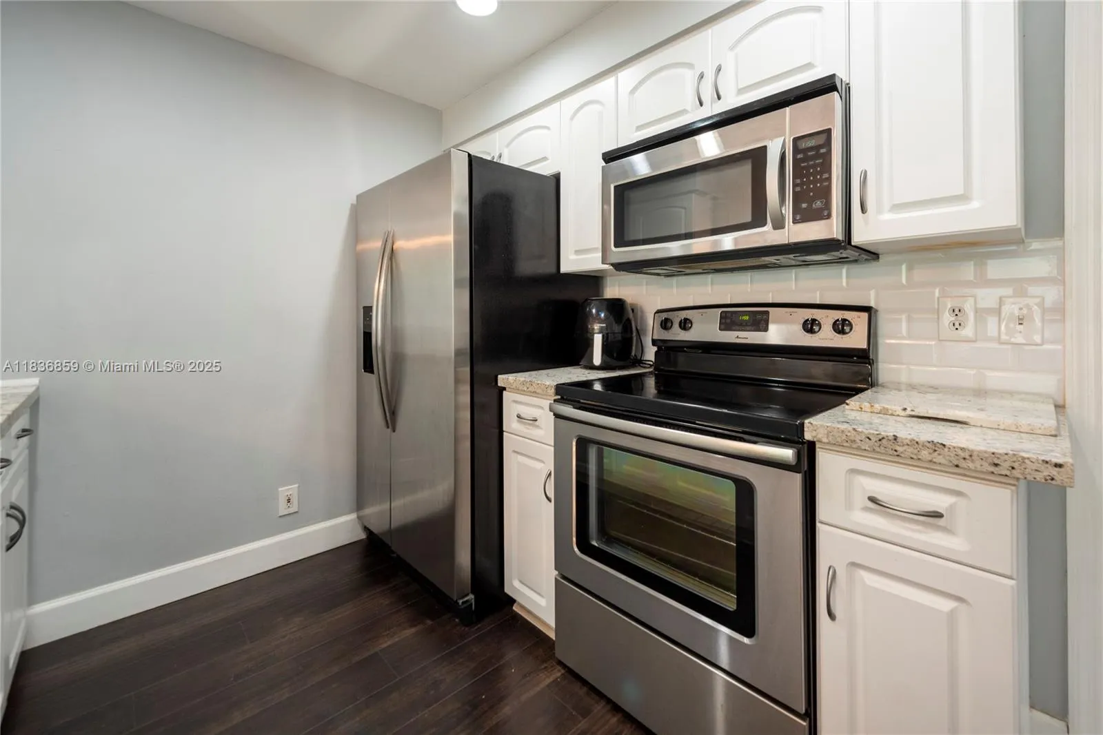 Weston, Florida 33327, United States, 2 Bedrooms Bedrooms, ,2 BathroomsBathrooms,Residential,Active,167874