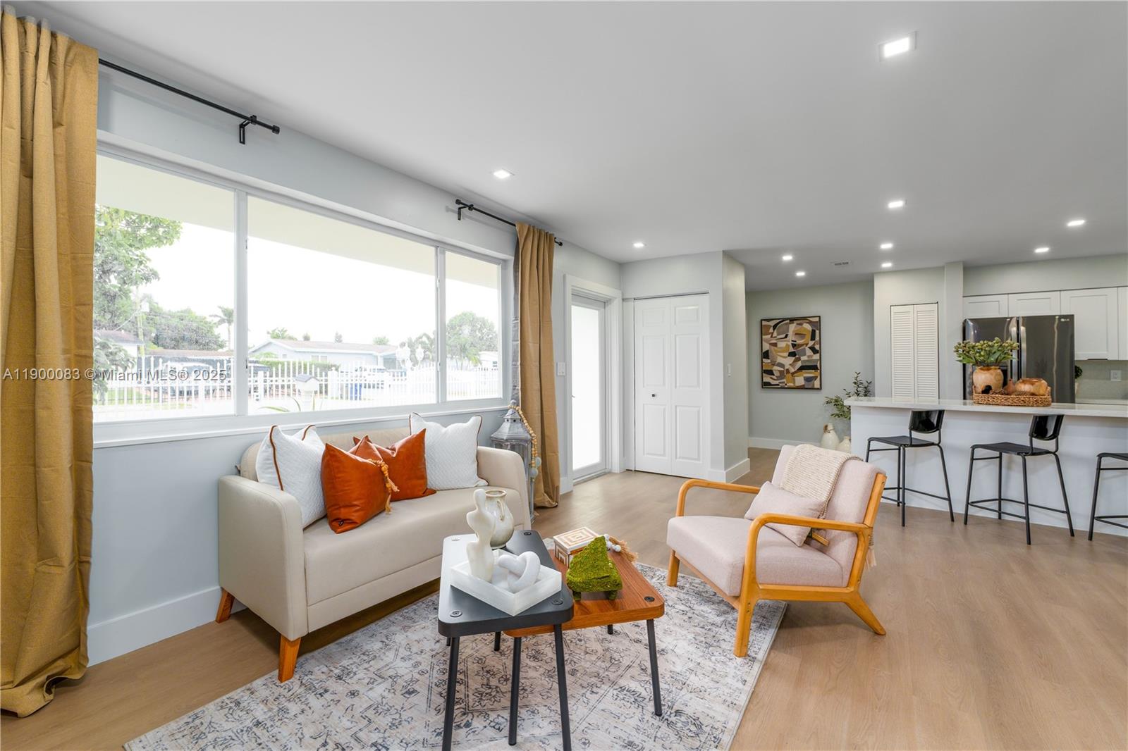 PALMETTO GDNS - Residential