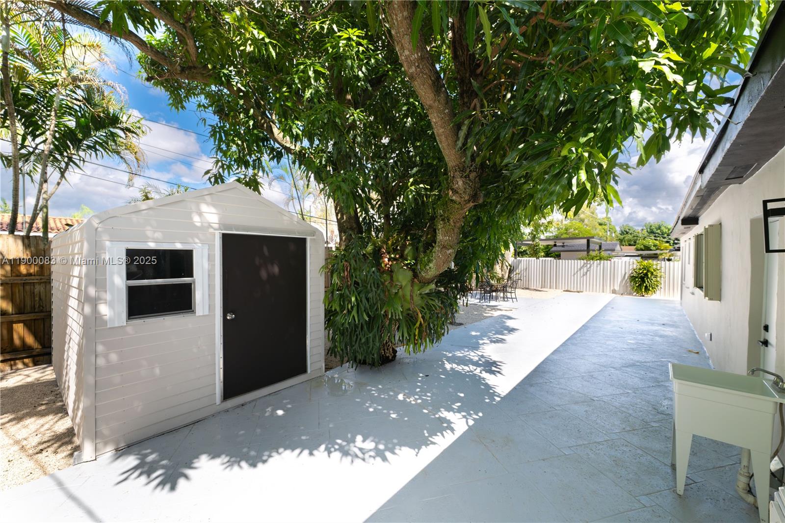 PALMETTO GDNS - Residential