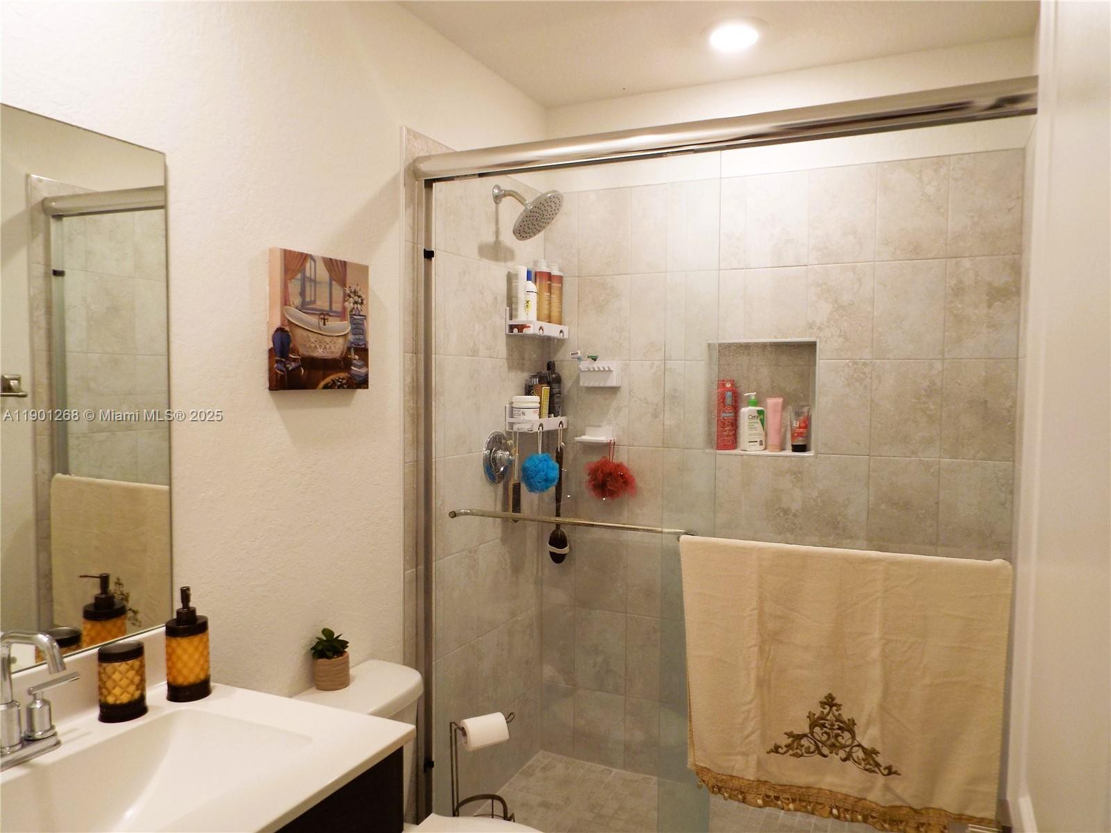 TOWNS AT SEASCAPE - Residential