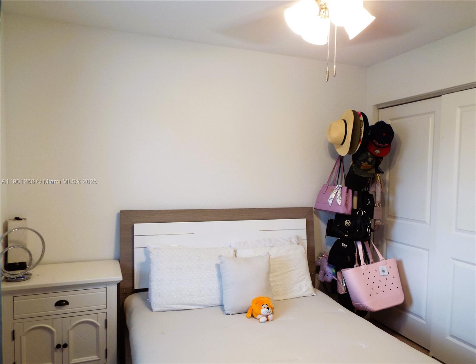 TOWNS AT SEASCAPE - Residential