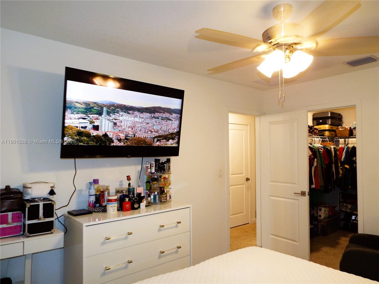 TOWNS AT SEASCAPE - Residential