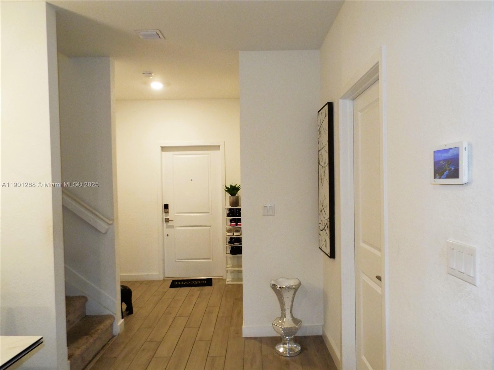 TOWNS AT SEASCAPE - Residential