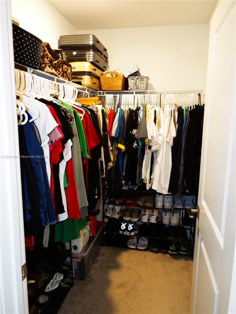 TOWNS AT SEASCAPE - Residential