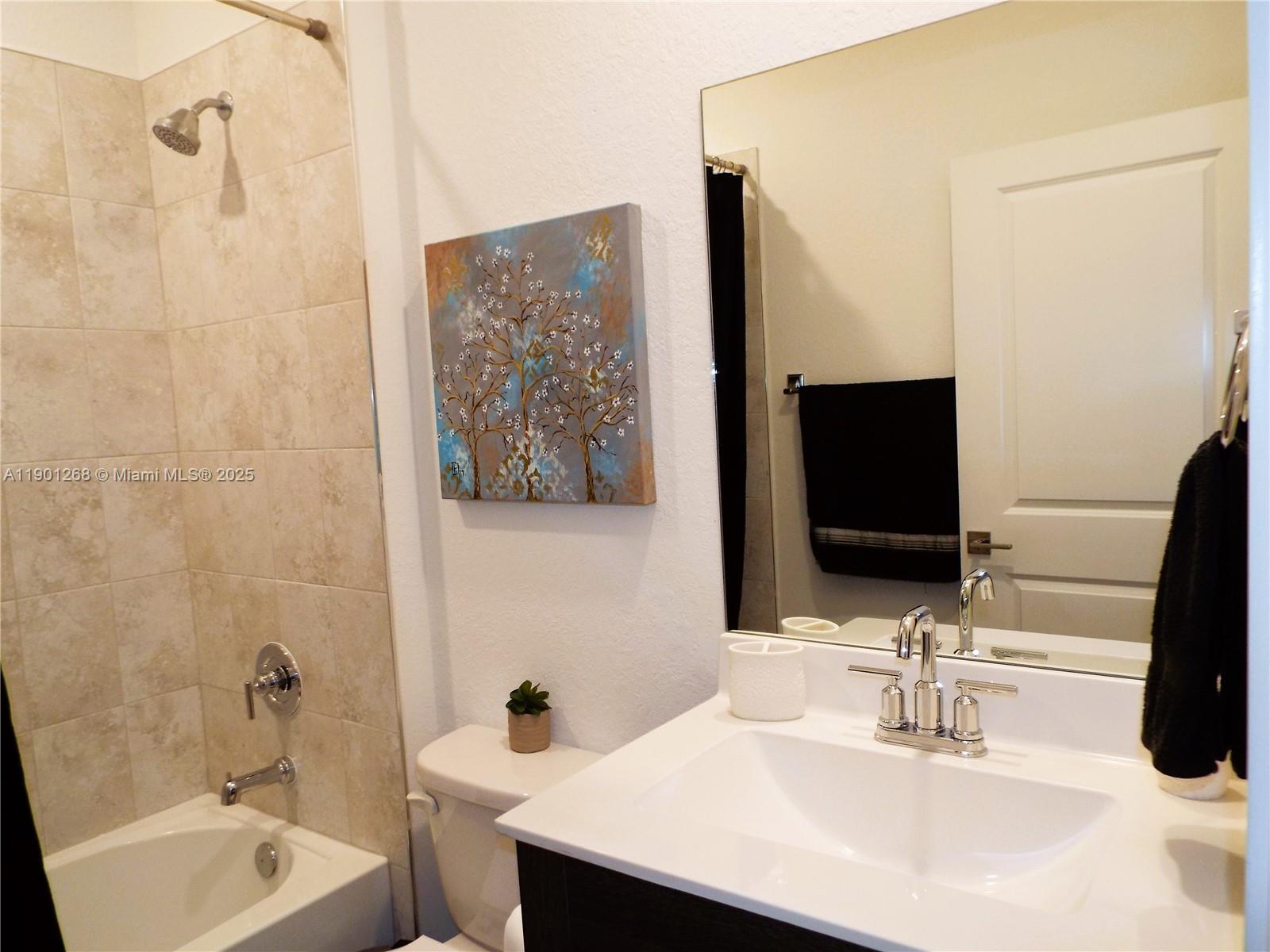 TOWNS AT SEASCAPE - Residential