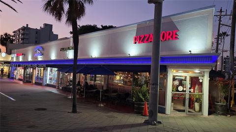 707 71st St Miami Beach FL 33141